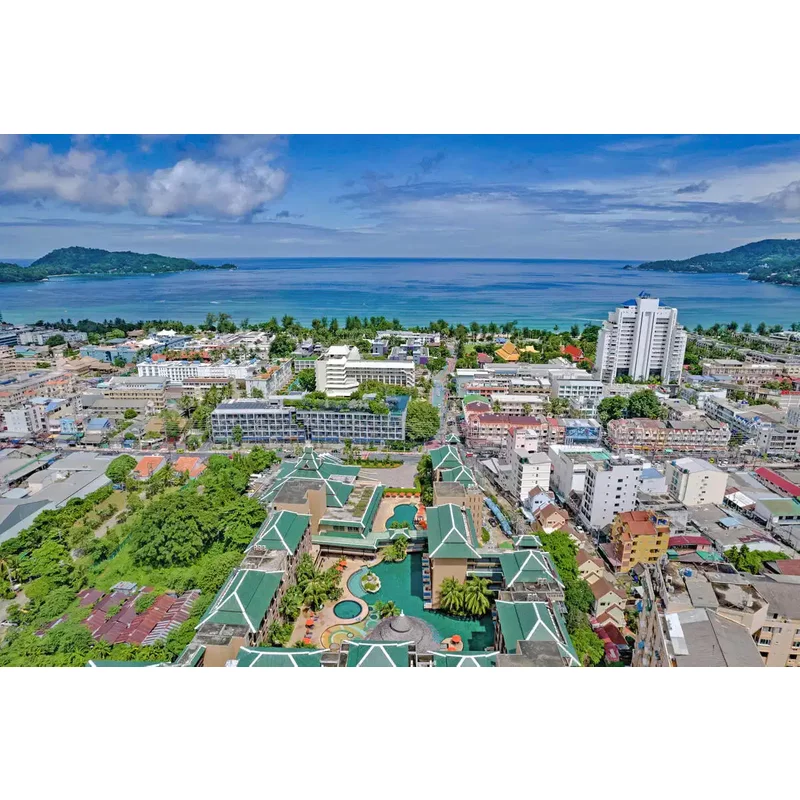 Novotel Phuket Vintage Park Resort